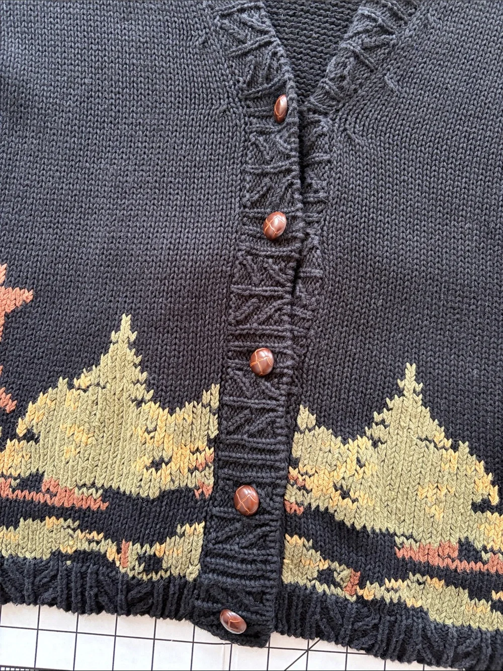 Cambridge Dry Goods No Tag Black Cardigan w Deer Forest Border Scene Flaw LG/XLG